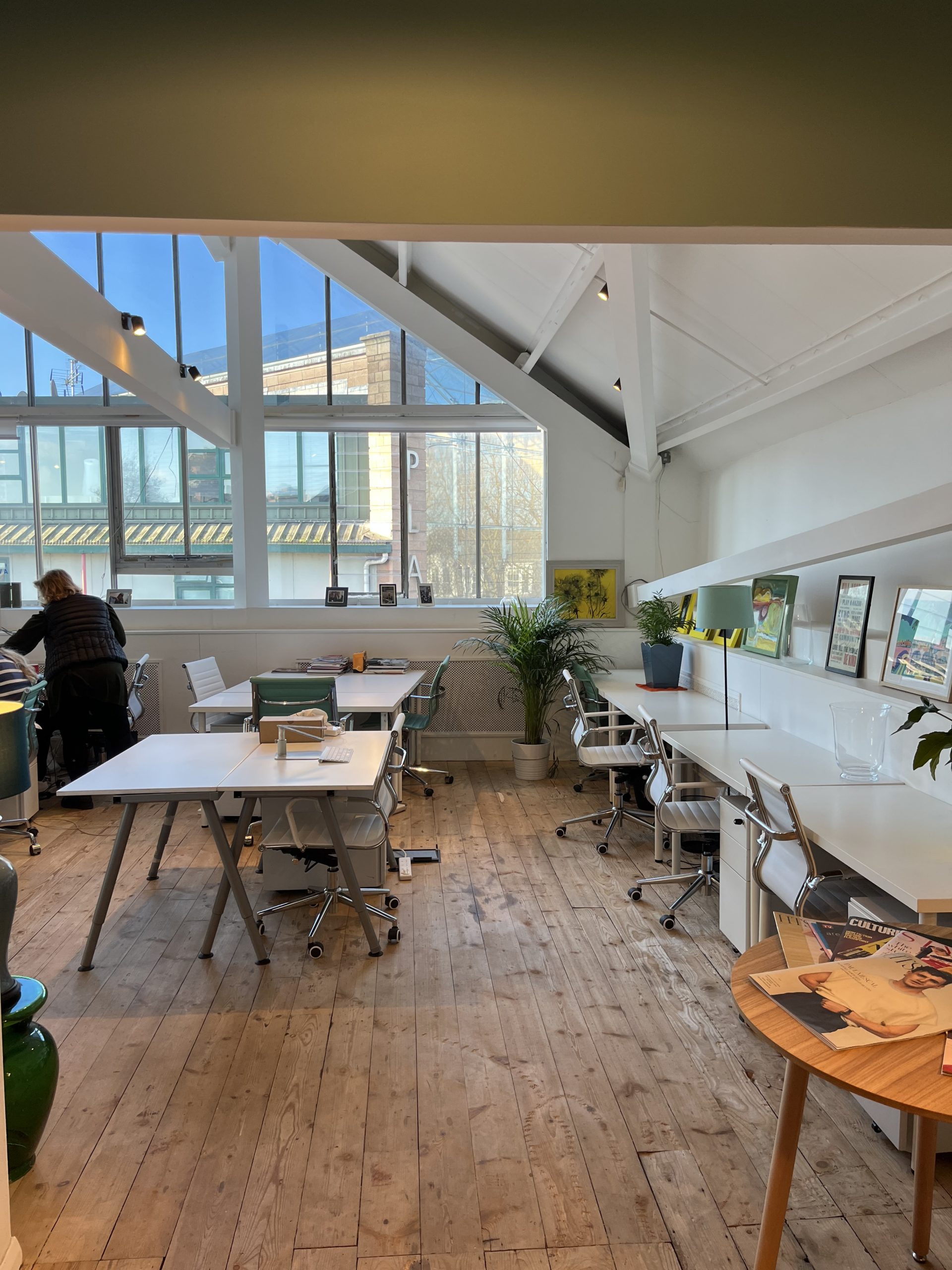 things-to-remember-when-painting-your-home-office-coworking-london